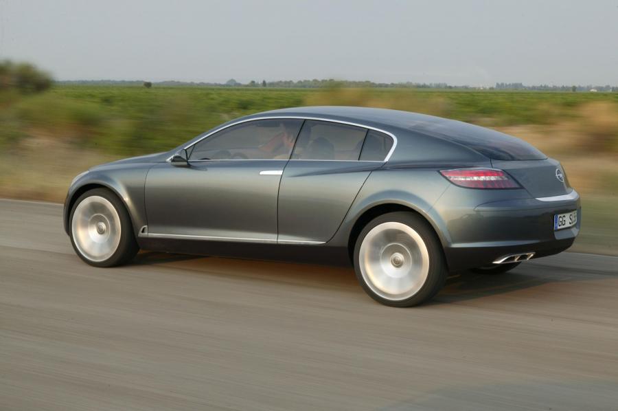  Opel Insignia Concept 2003 года  (фото 40 из 61)